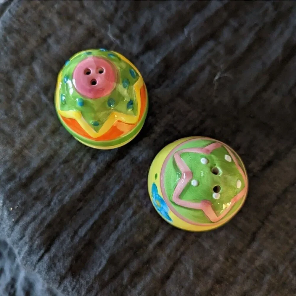 Vintage Easter Egg Salt And Pepper Shakers Ceramic Hand Painted